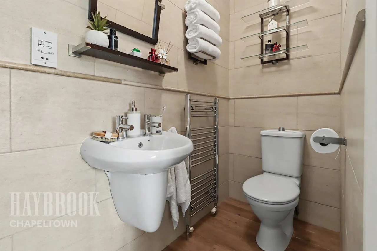 Thorpefield Drive, Rotherham, photo 22