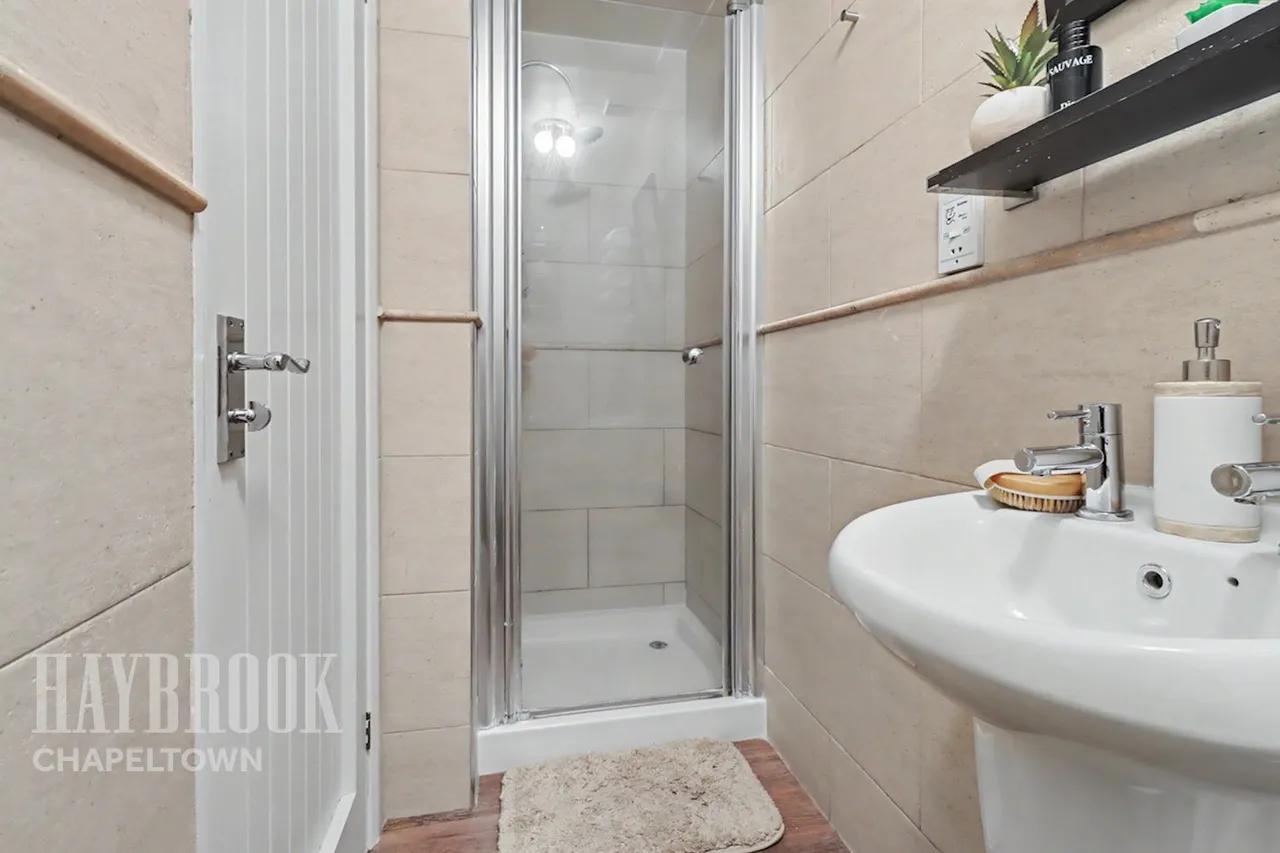 Thorpefield Drive, Rotherham, photo 23