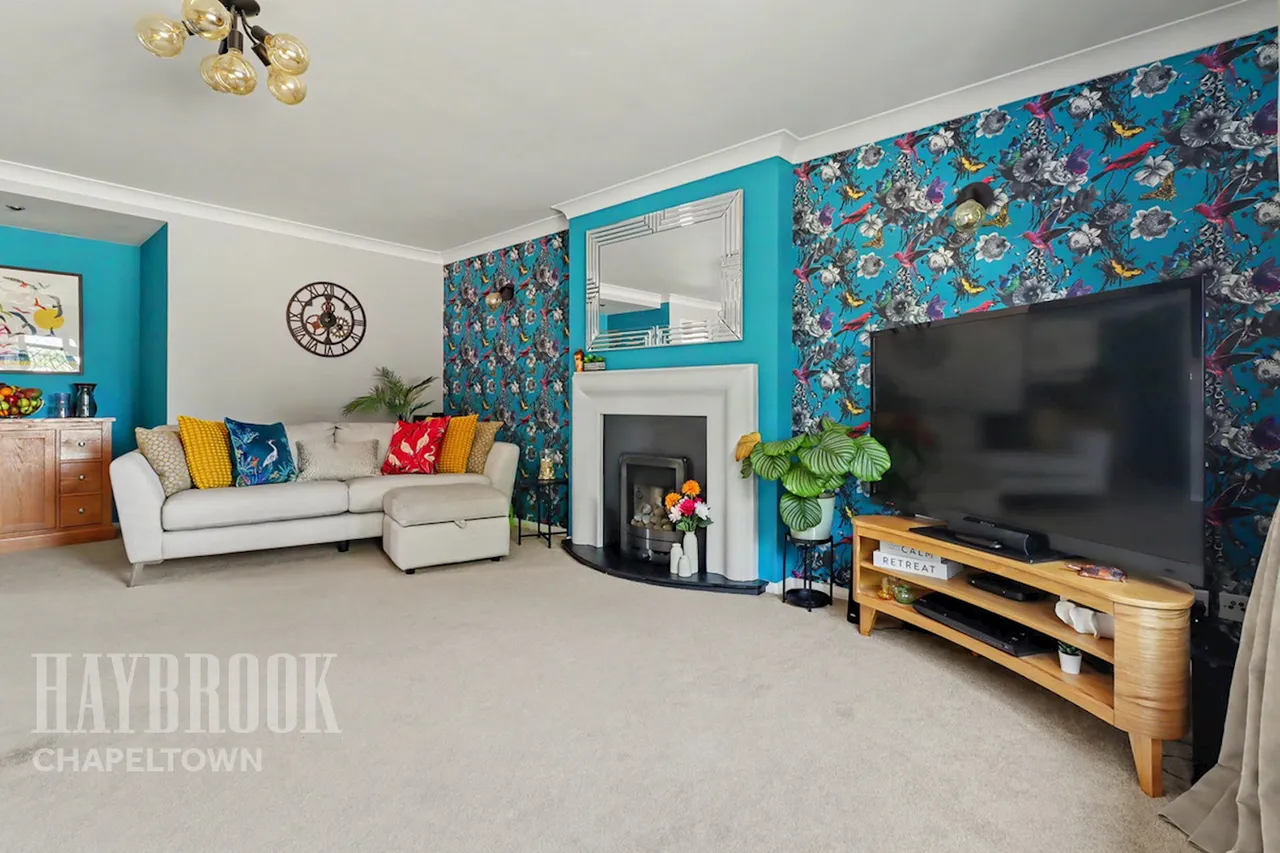 Thorpefield Drive, Rotherham, photo 7