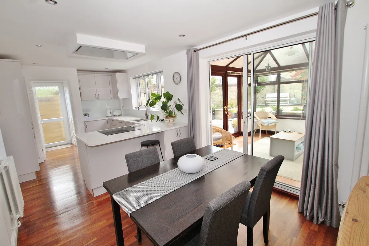 Ralegh Crescent, Witney, OX28, photo 11