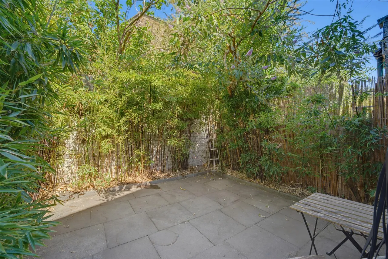 Lower Boston Road, Hanwell, photo 9
