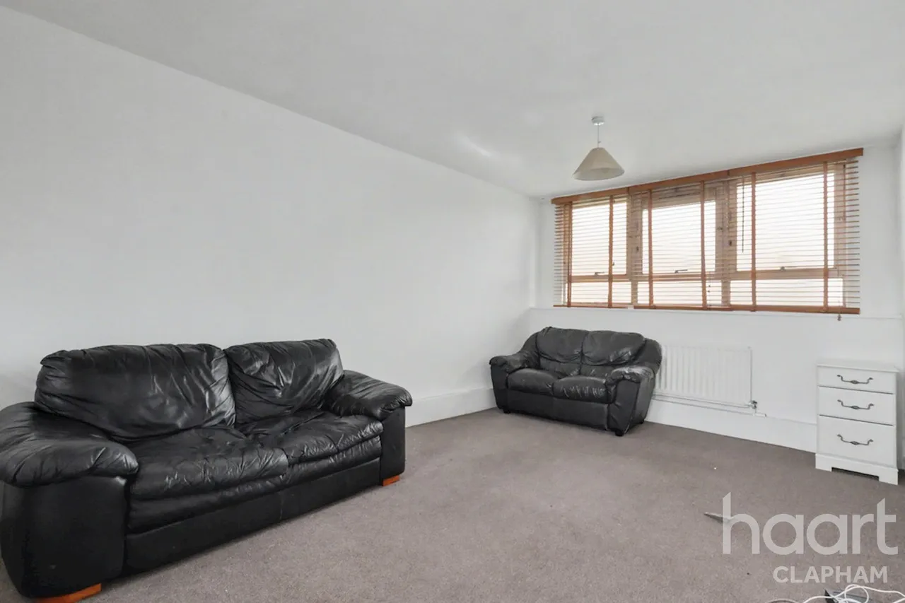 Stapleford Close, SW19, photo 5