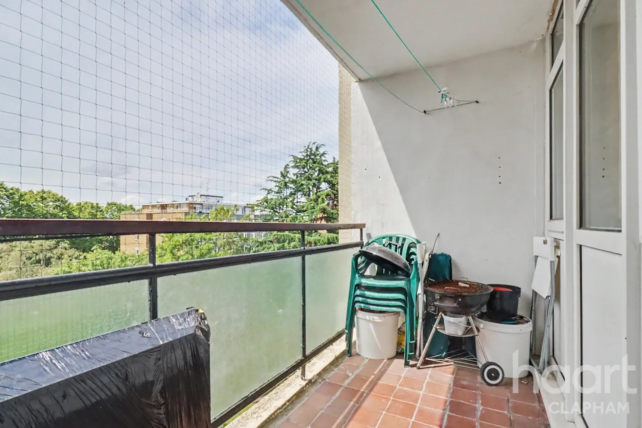 Stapleford Close, SW19, photo 6