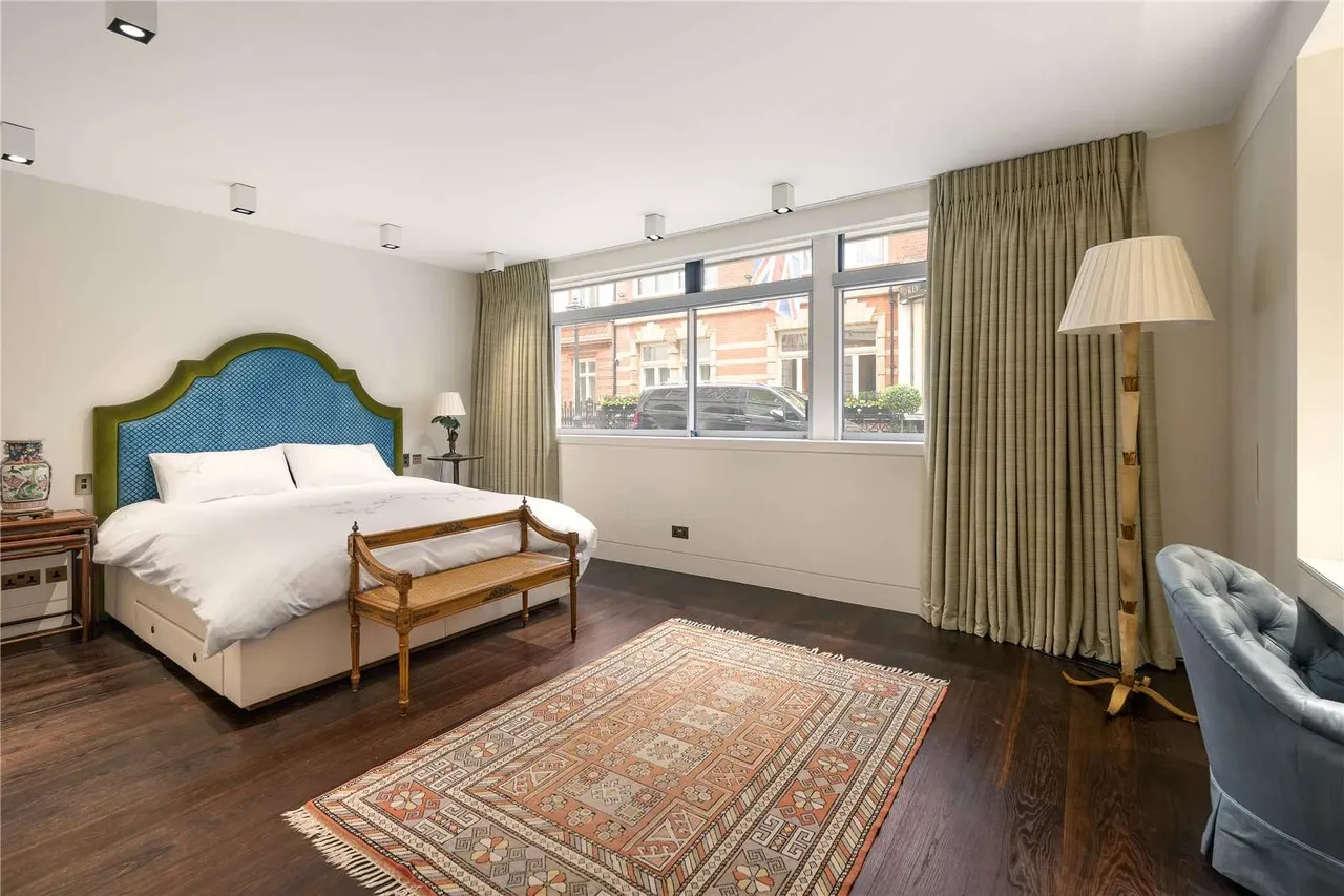 St. James's Place, London, SW1A, photo 9