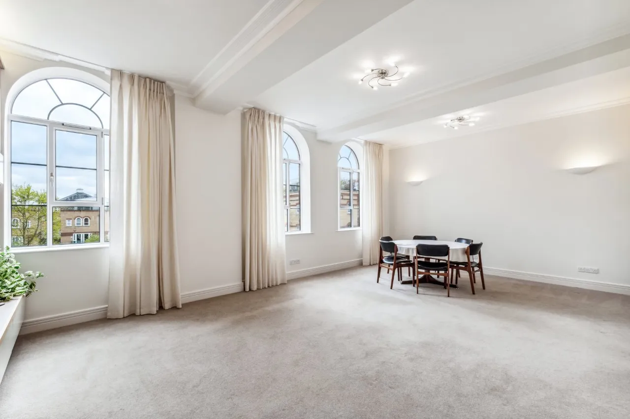 2 bed flat for sale, Brasenose Drive, Barnes, SW13