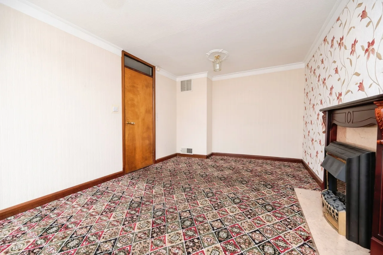 Six Acres, Birmingham, B32, photo 6
