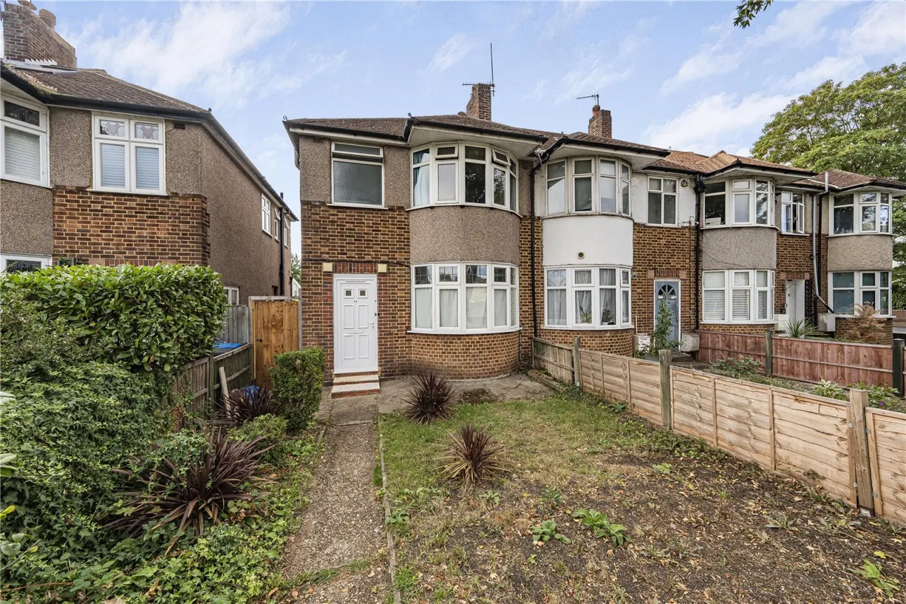Bushey Road, London, photo 10