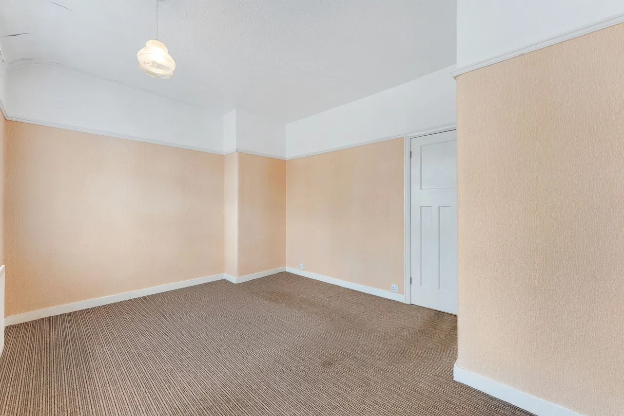 Crow Wood Lane, Widnes, WA8, photo 11