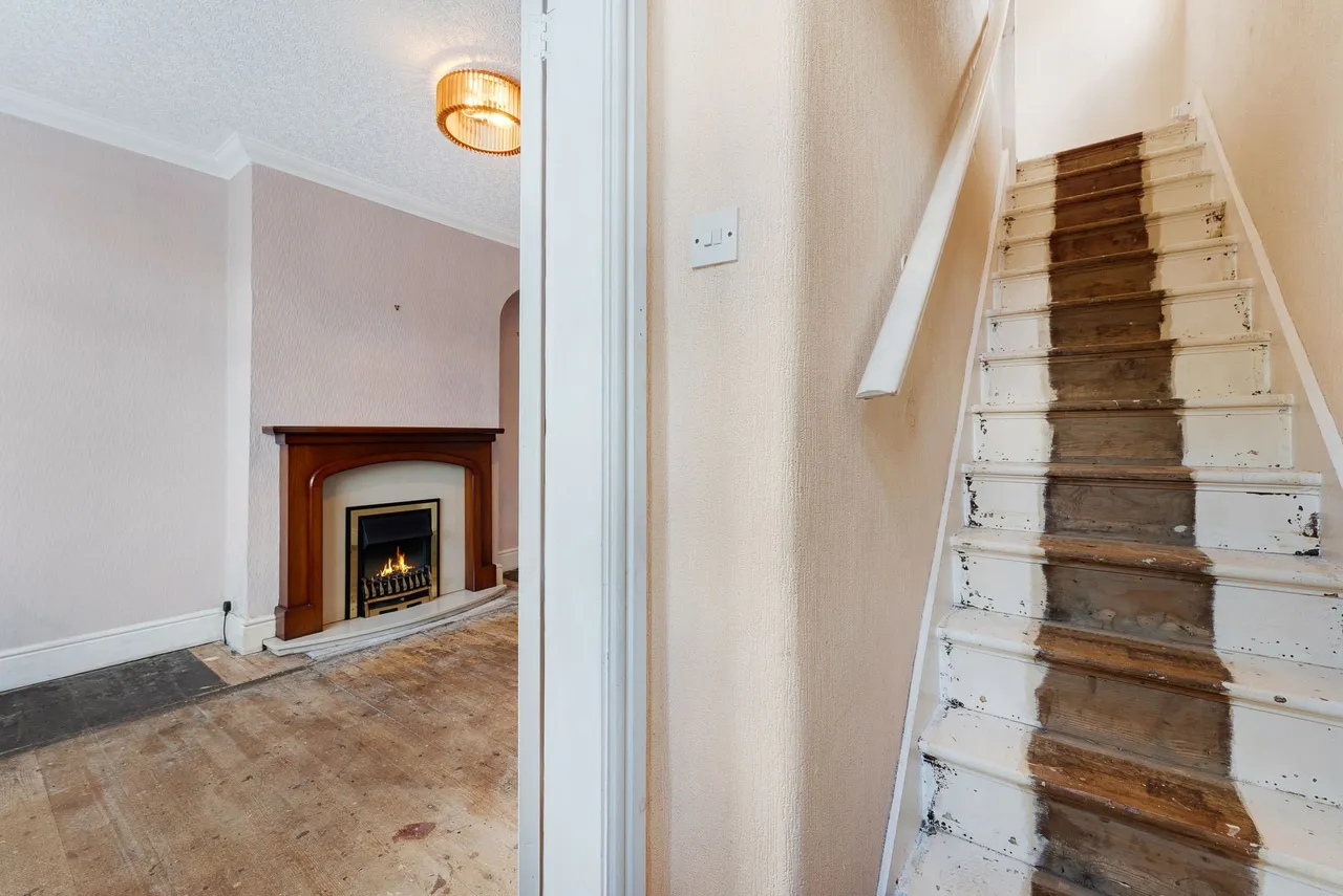 Crow Wood Lane, Widnes, WA8, photo 9