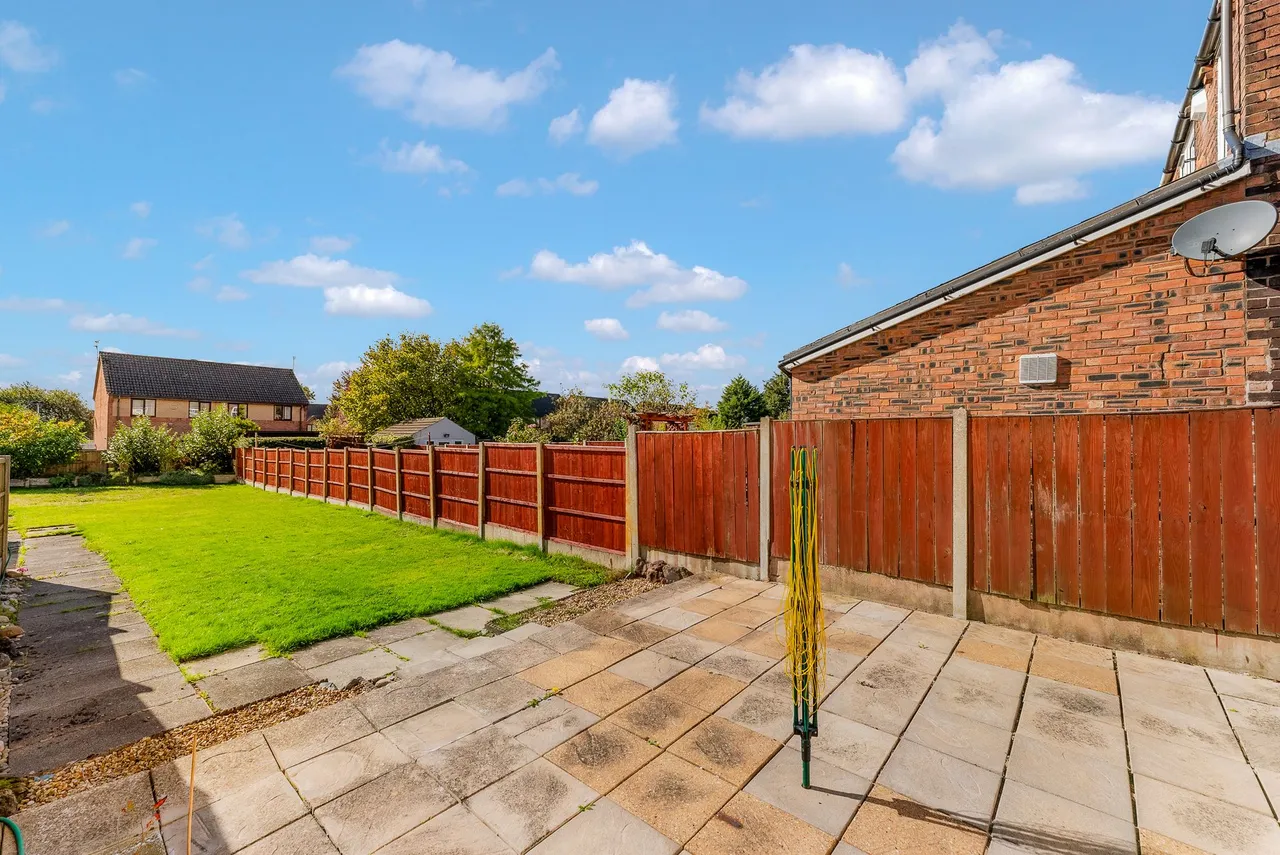 Crow Wood Lane, Widnes, WA8, photo 16