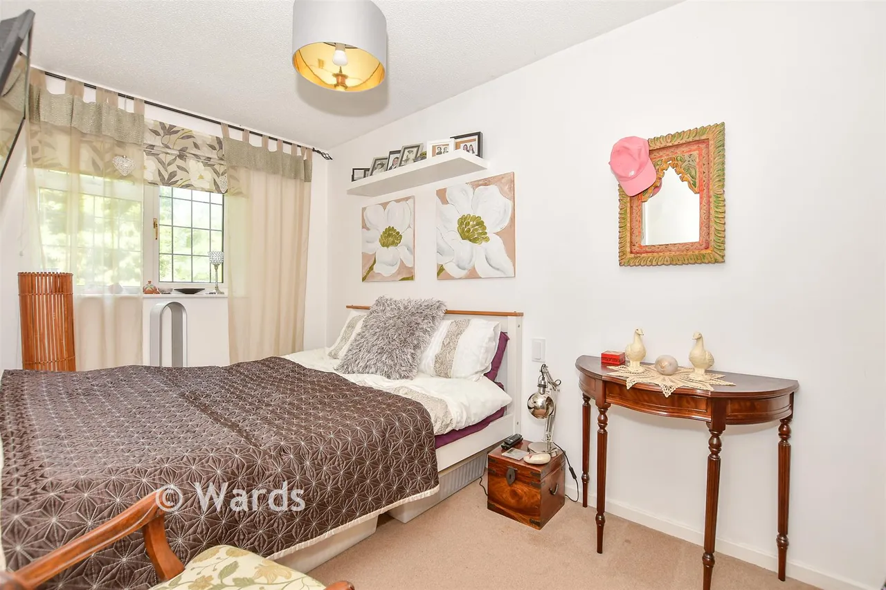 Foxden Drive, Downswood, ME15, photo 9