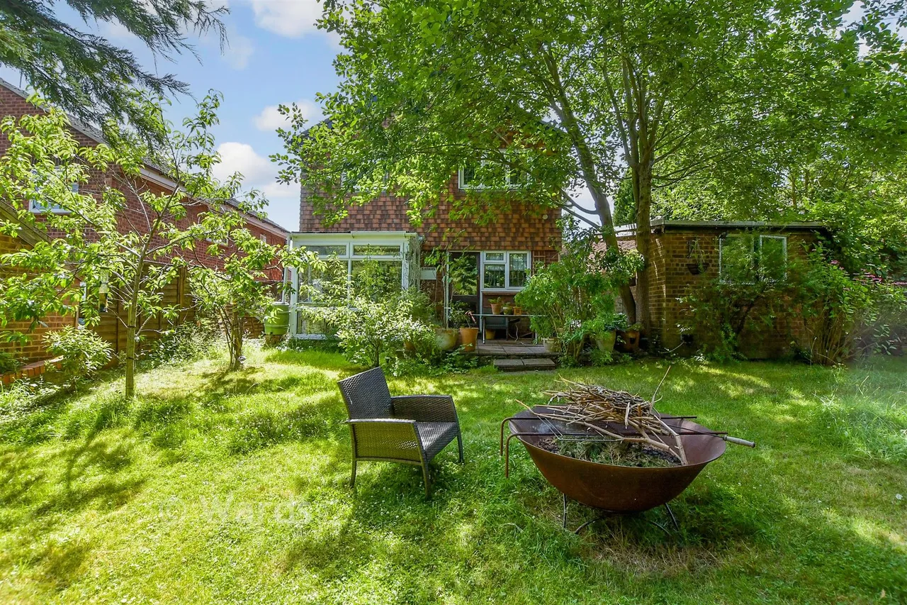 Foxden Drive, Downswood, ME15, photo 8