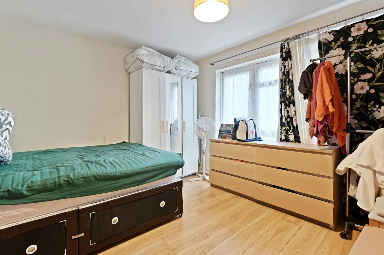 Downing Close, Harrow, HA2, photo 8