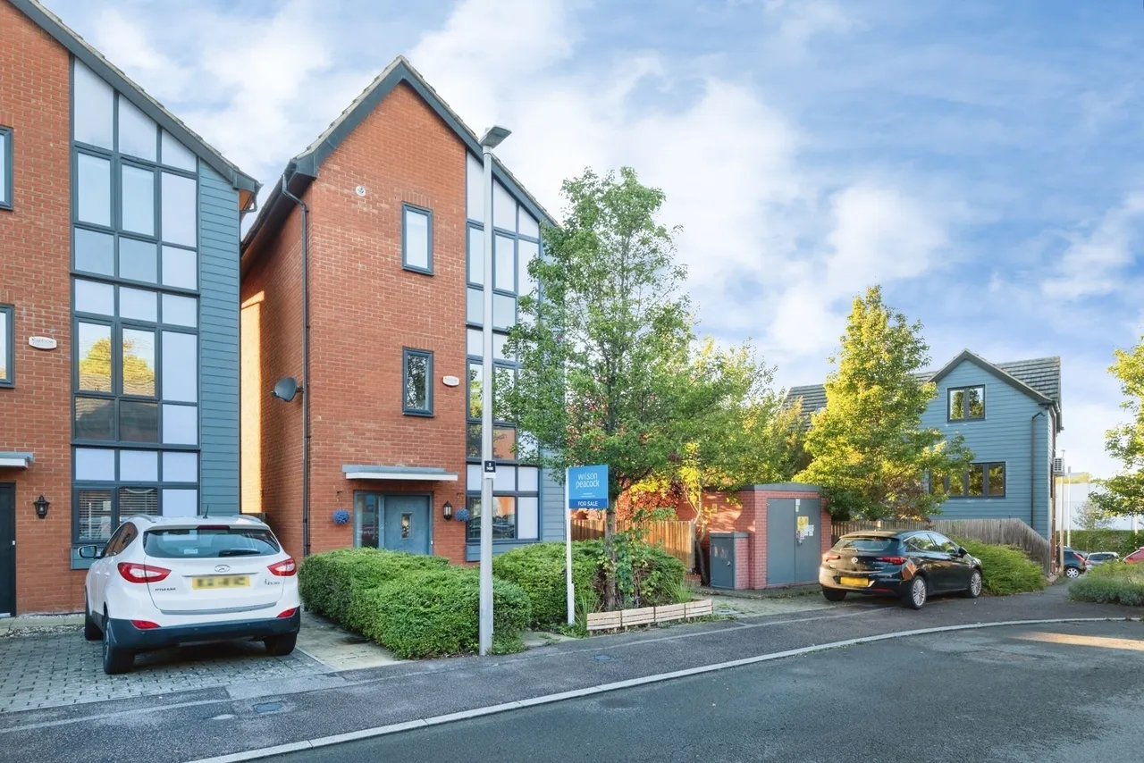 3 bed house for sale, Norden Mead, Walton, MK7