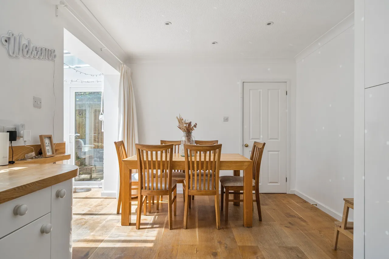 Wychwood Rise, Great Missenden, HP16, photo 7