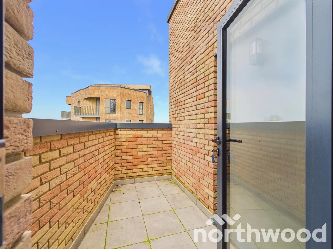 Victoria Road, Ashford, TN23, photo 13