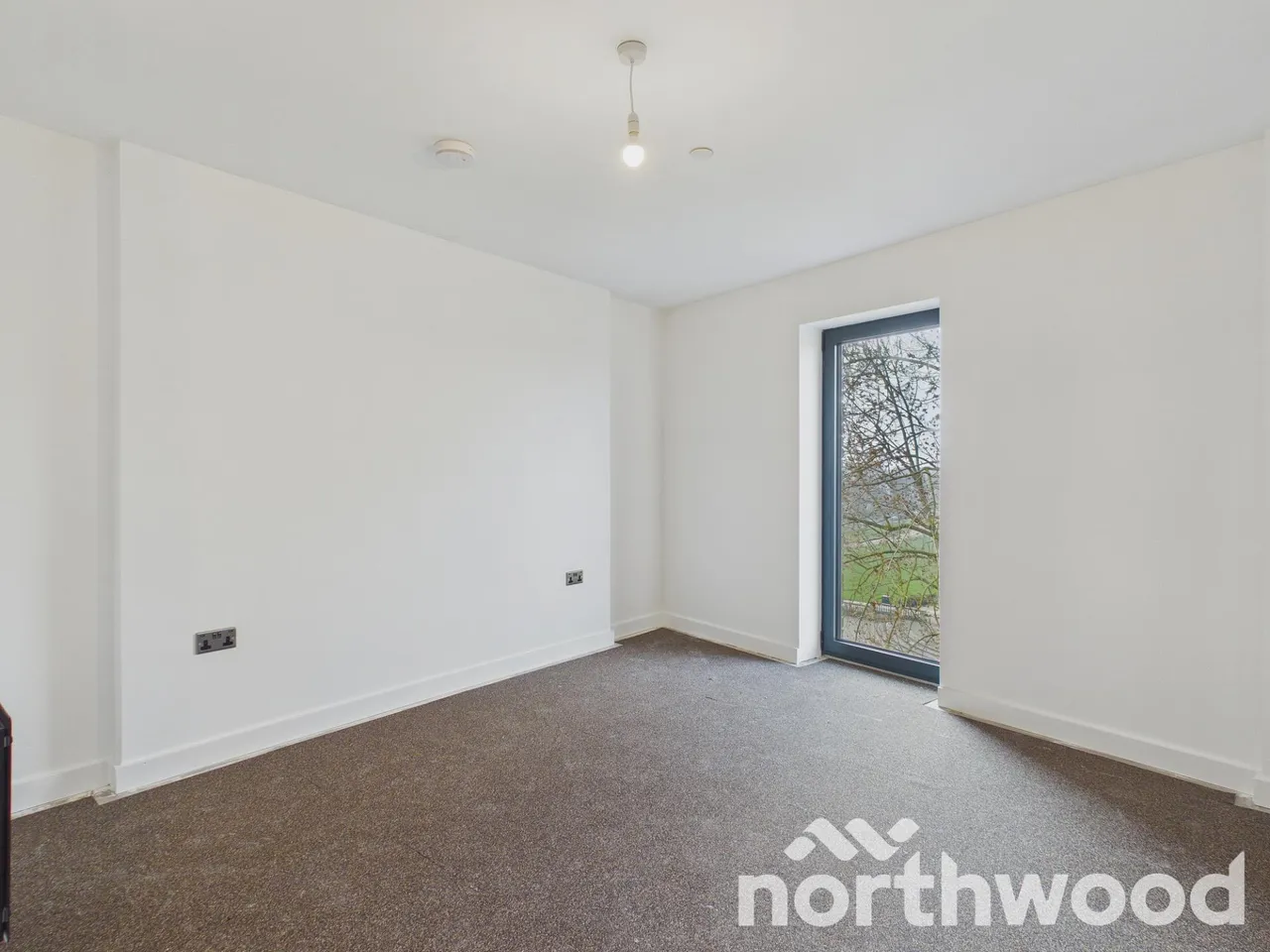Victoria Road, Ashford, TN23, photo 9