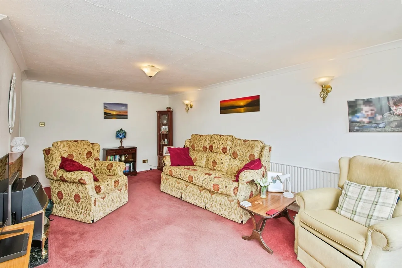 Hall Park, Barrow-On-Trent, Derby, photo 3