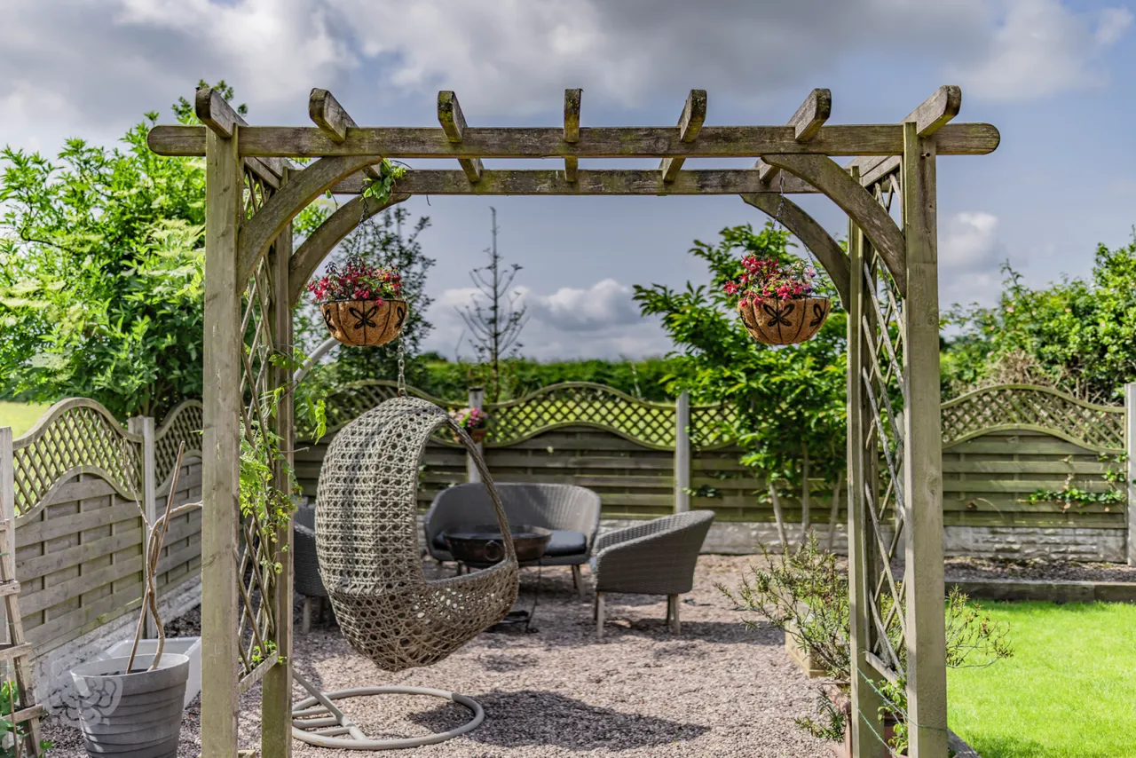 Kenyon Lane, Lowton, Warrington, WA3 1LH, photo 34