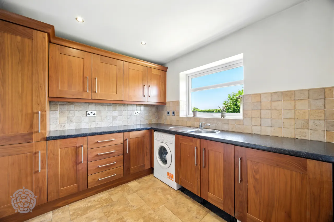 Kenyon Lane, Lowton, Warrington, WA3 1LH, photo 17
