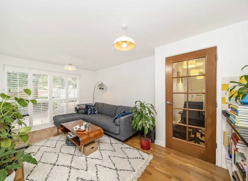 Highwood Close, East Dulwich, SE22, photo 3