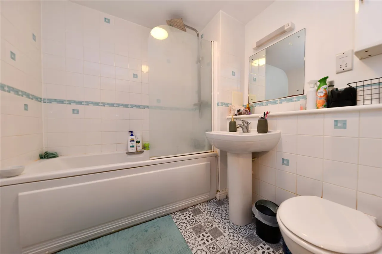 Kilby Road, Stevenage, Herts, SG1 2LU, photo 8