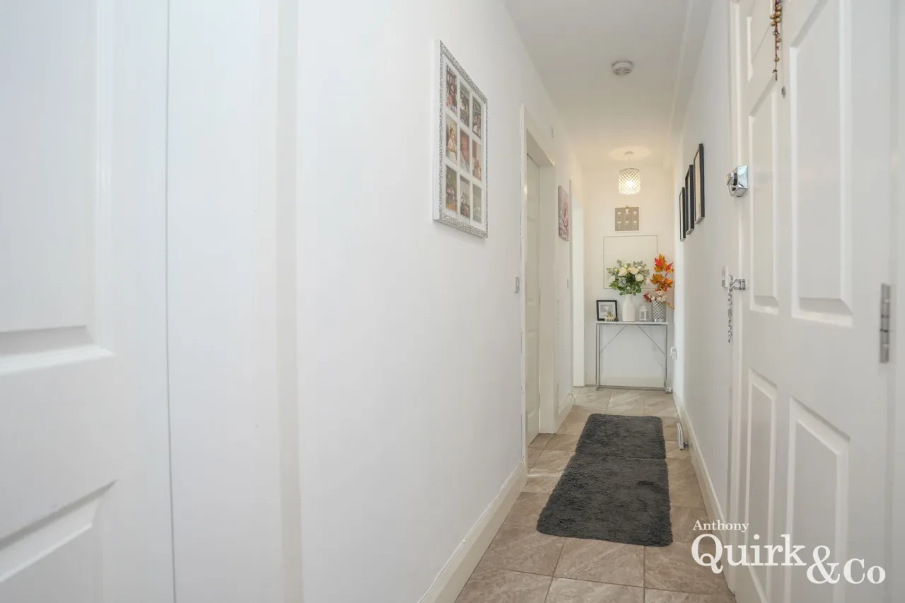 Canvey Road, Canvey Island, SS8, photo 10