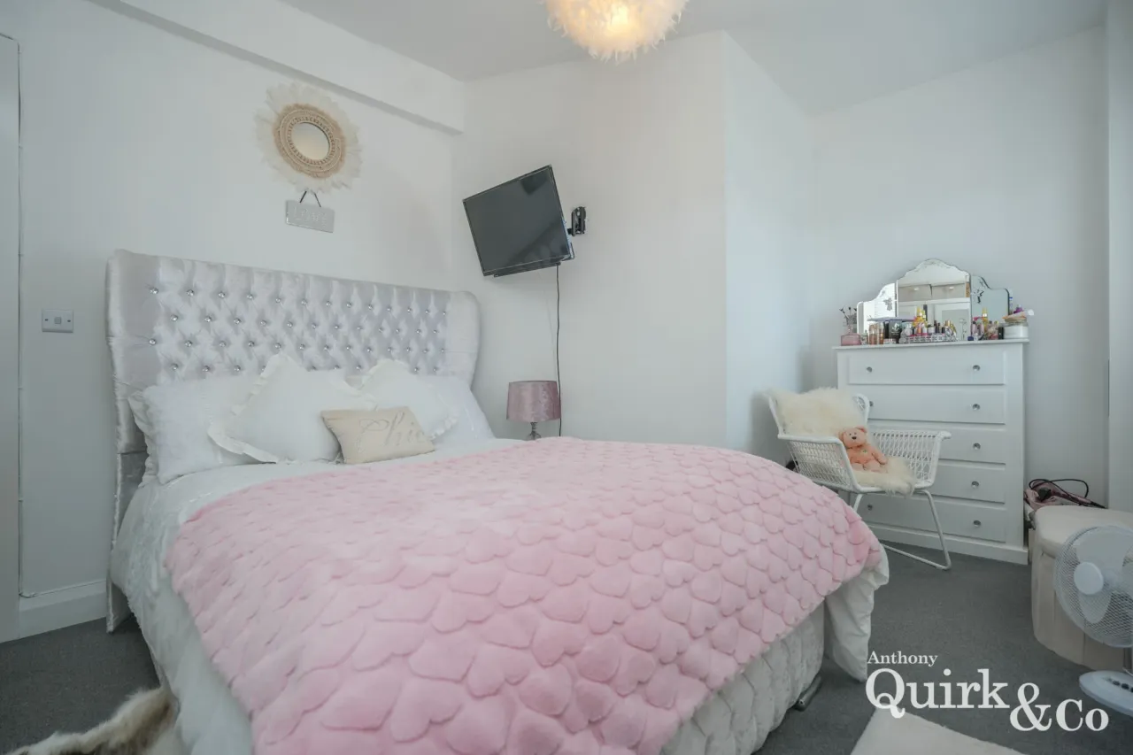 Canvey Road, Canvey Island, SS8, photo 7