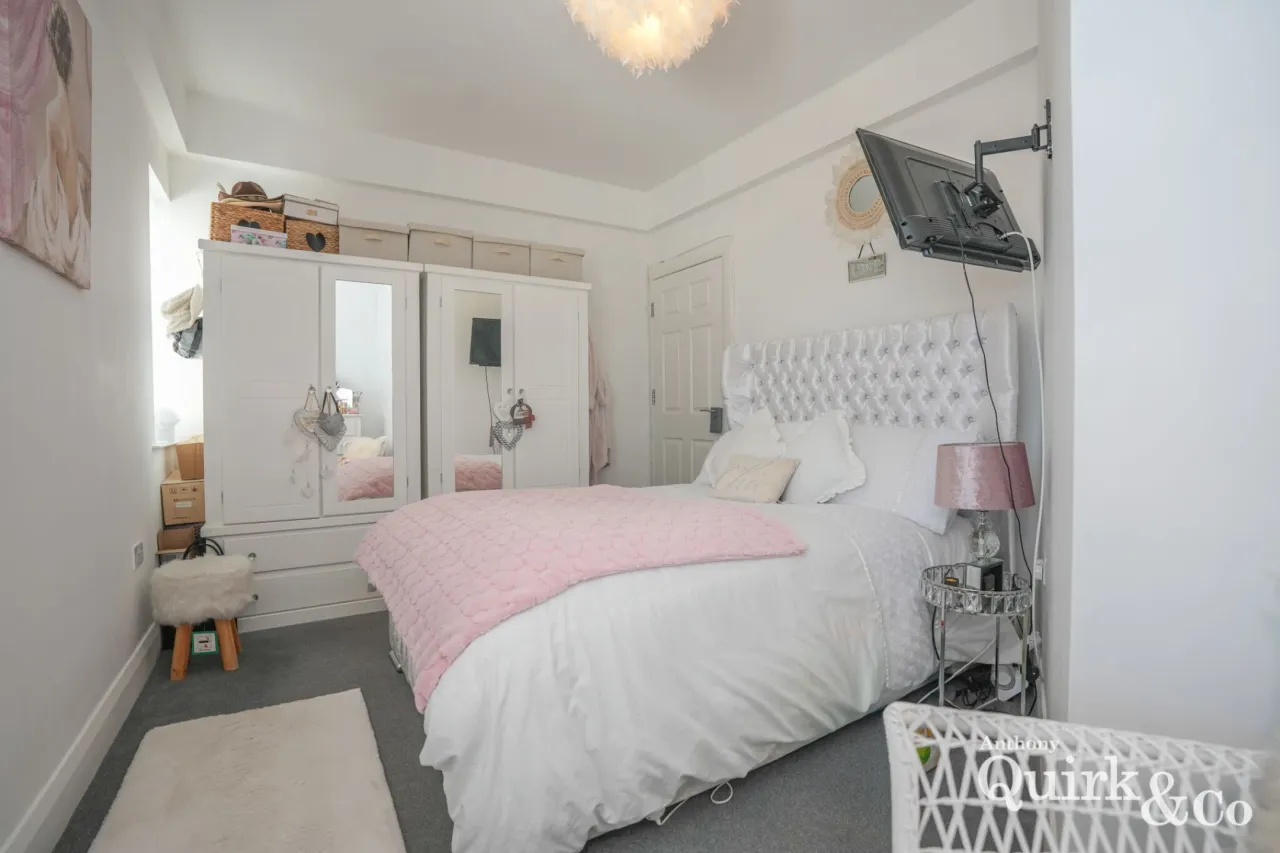 Canvey Road, Canvey Island, SS8, photo 8