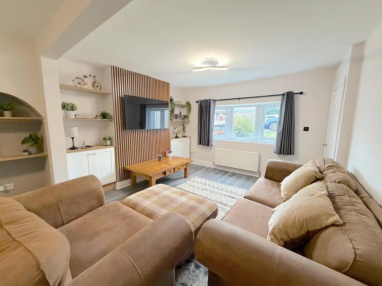 Fieldhouse Road, Pye Green, Cannock, WS12, photo 2