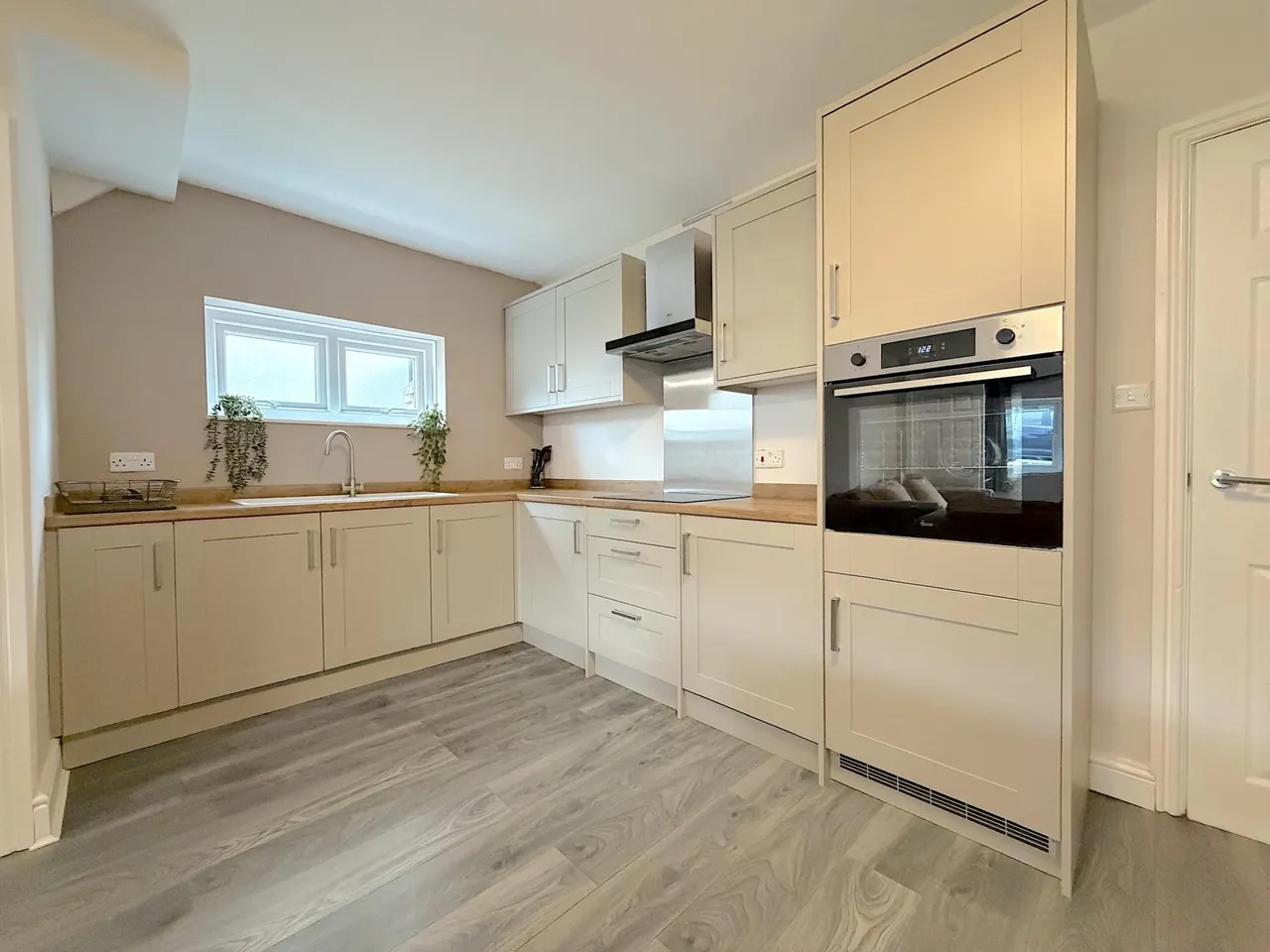 Fieldhouse Road, Pye Green, Cannock, WS12, photo 6