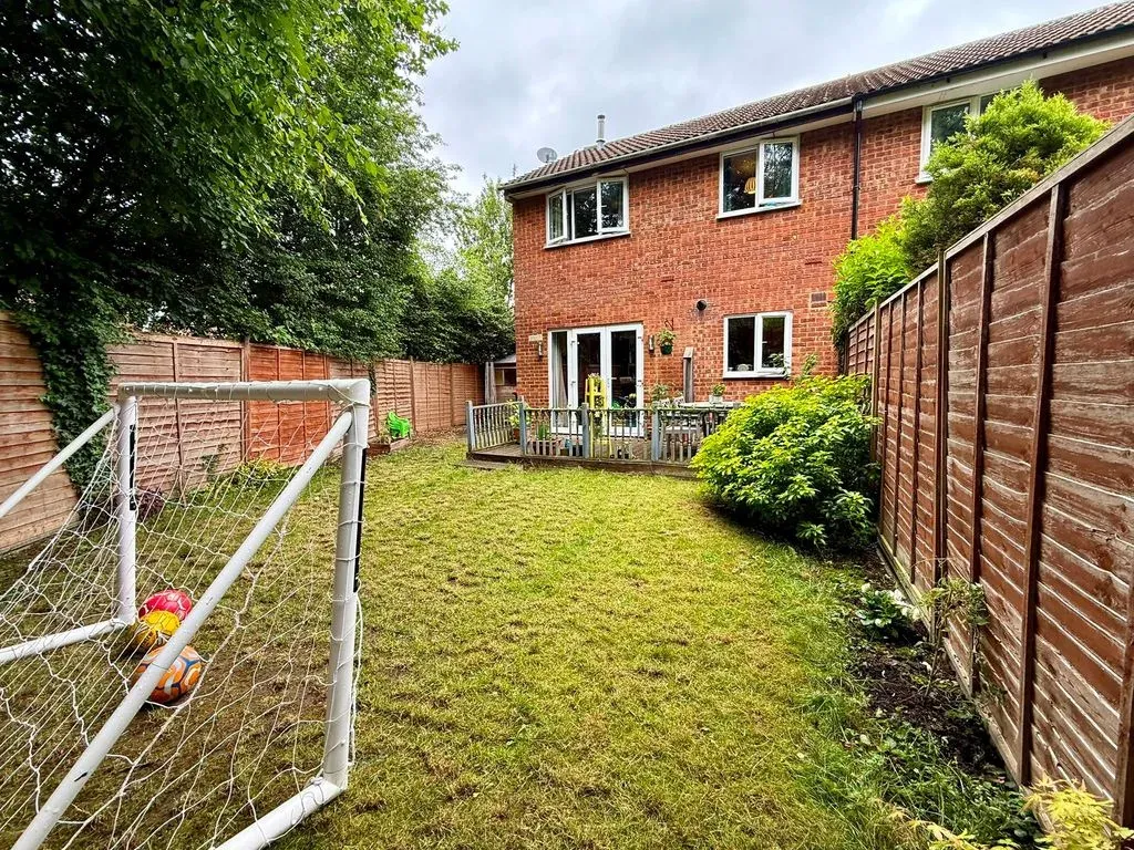 Gordale, Heelands, Milton Keynes, Buckinghamshire, MK13 7NQ, photo 4