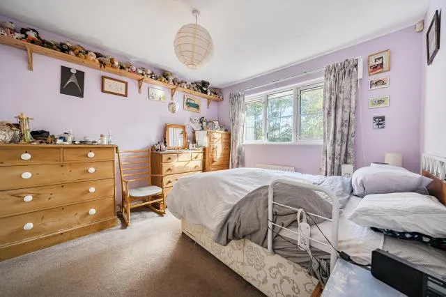 Butler Road, Bagshot, GU19, photo 11