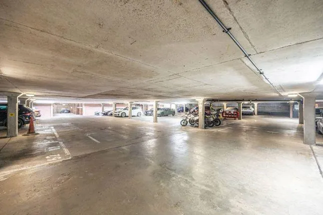 house to rent — Sherborne Court, Cromwell Road, London, SW5 0SS