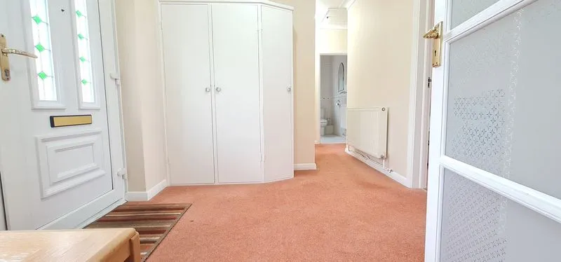 Springwater Road, Leigh-On-Sea, Essex, SS9 5BJ, photo 13