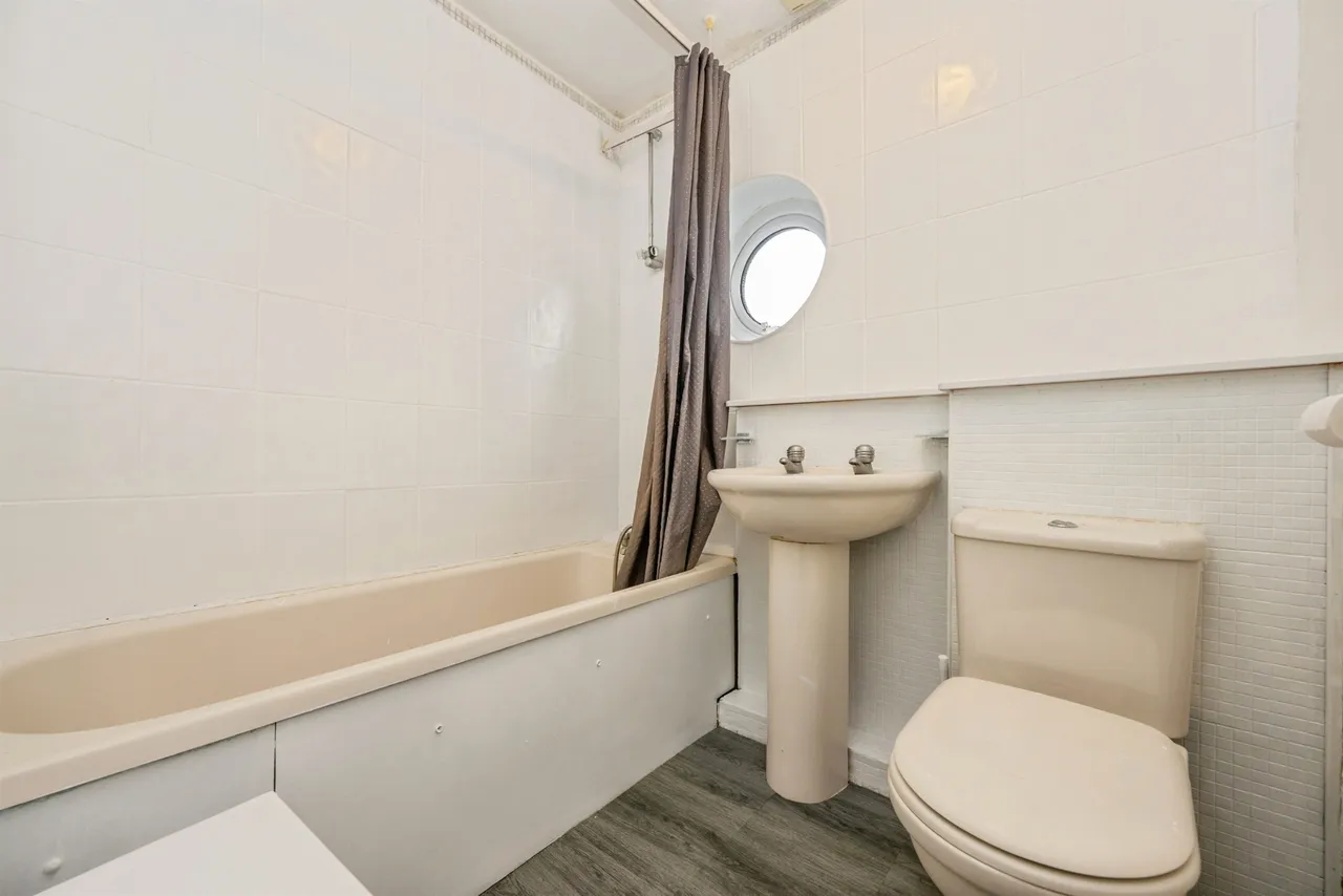 Wellington Crescent, Derby, DE1, photo 14