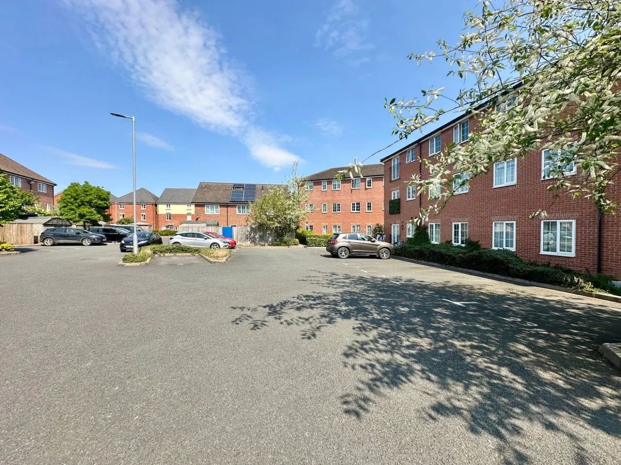 Broomfield Walk, Hereford, photo 16