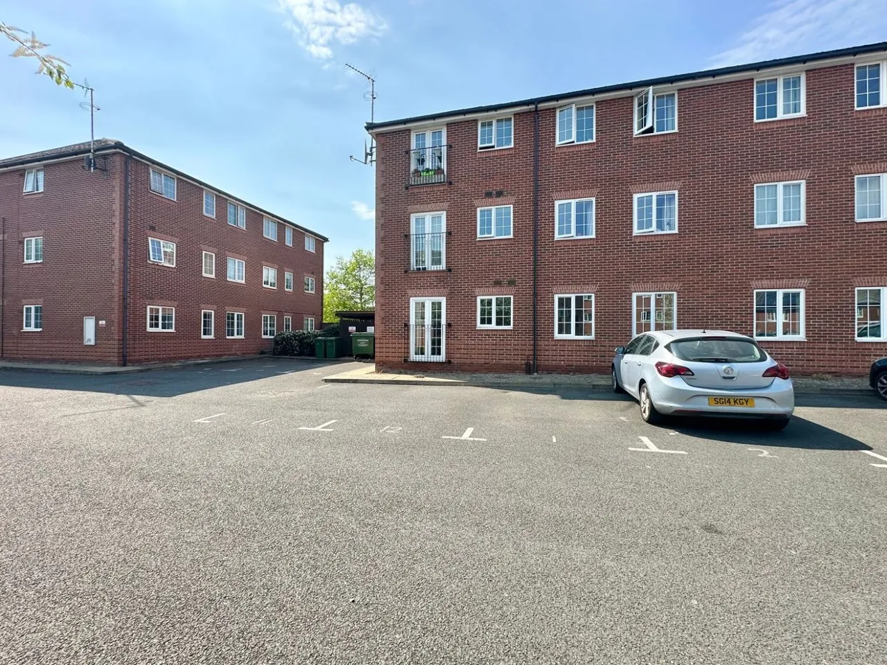 Broomfield Walk, Hereford, photo 17