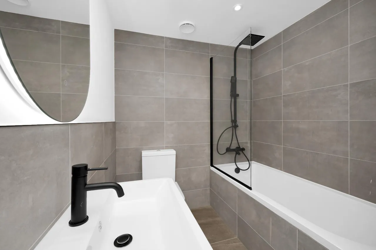 Gordon Road, London, W5 2AR, photo 3