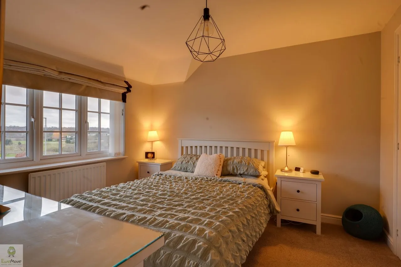 Oberton Gardens, Stafford, ST18, photo 11