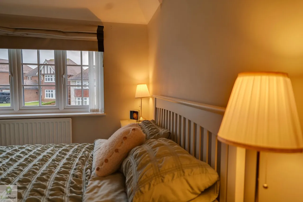 Oberton Gardens, Stafford, ST18, photo 4
