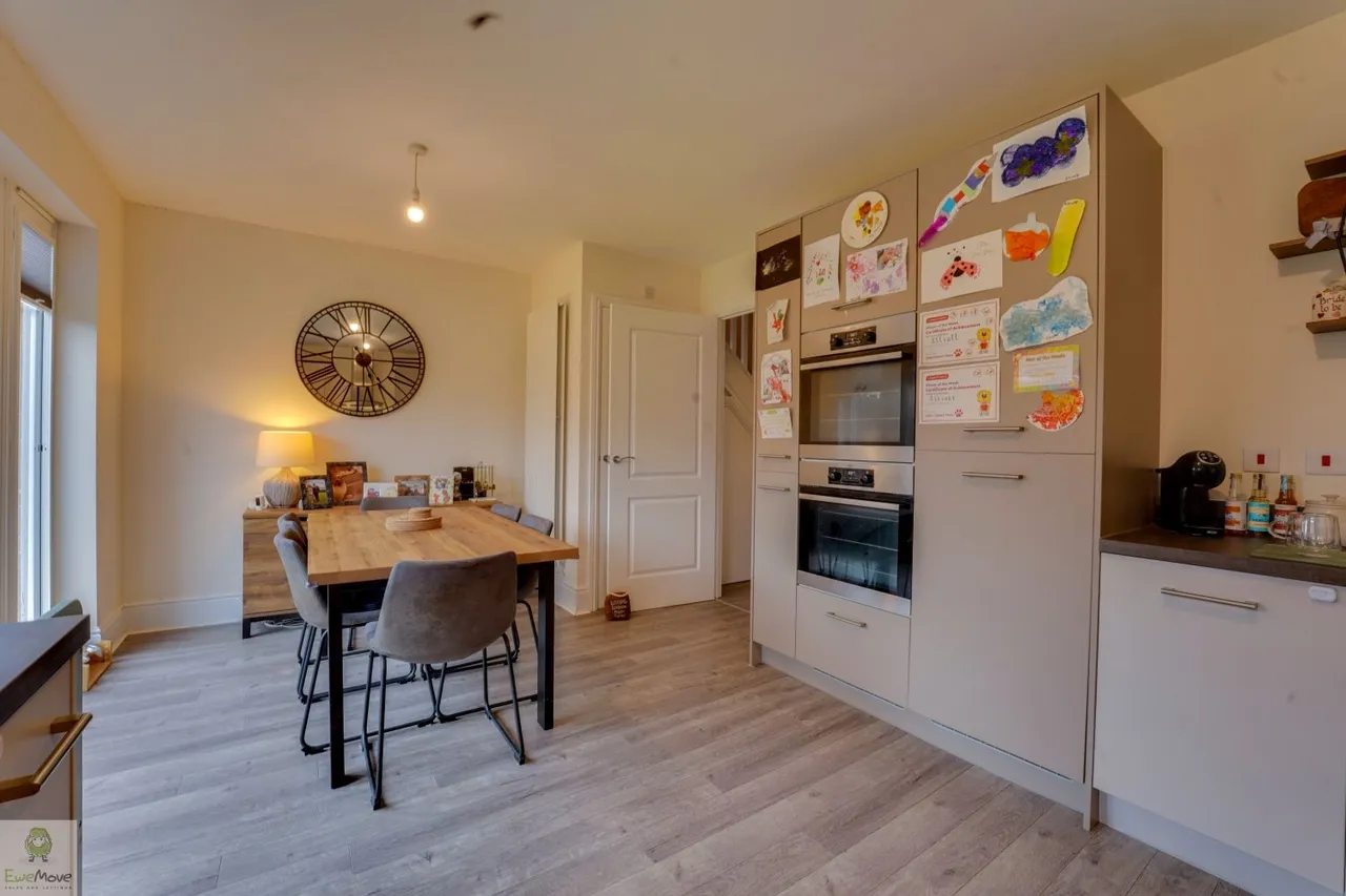 Oberton Gardens, Stafford, ST18, photo 5