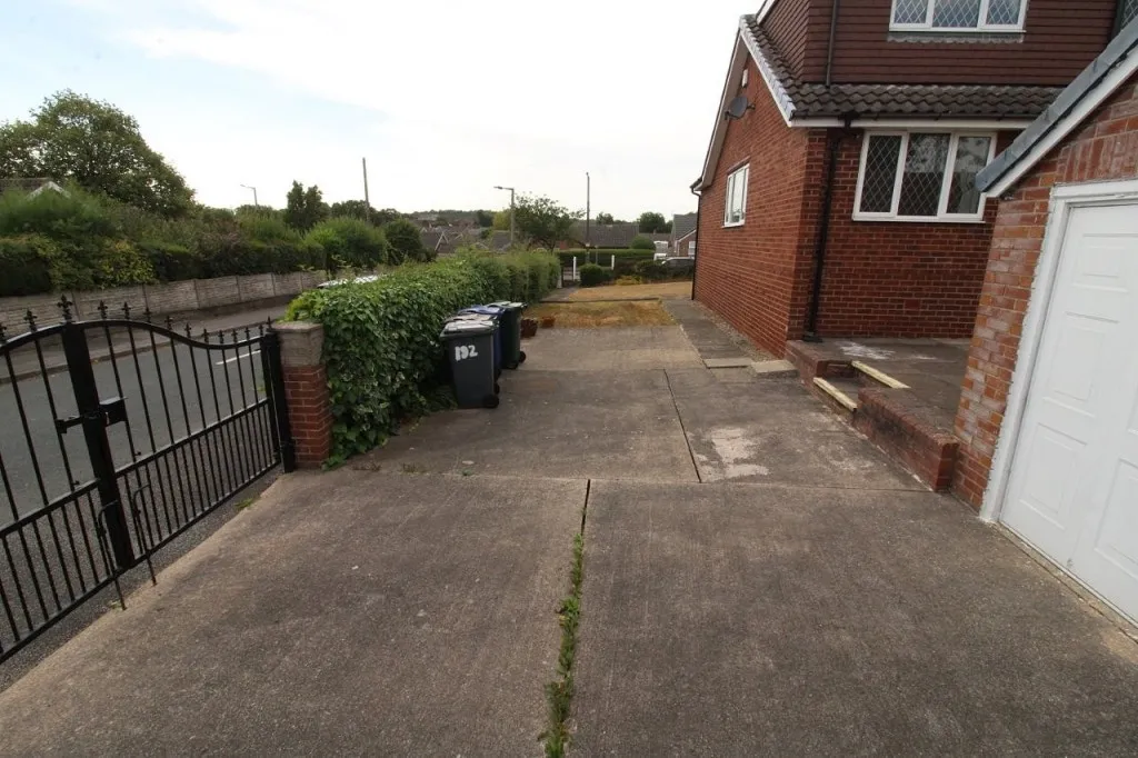 Pogmoor Road, Pogmoor, photo 17