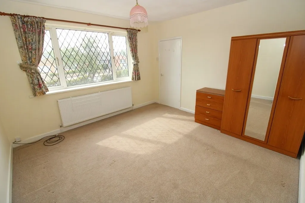 Pogmoor Road, Pogmoor, photo 7