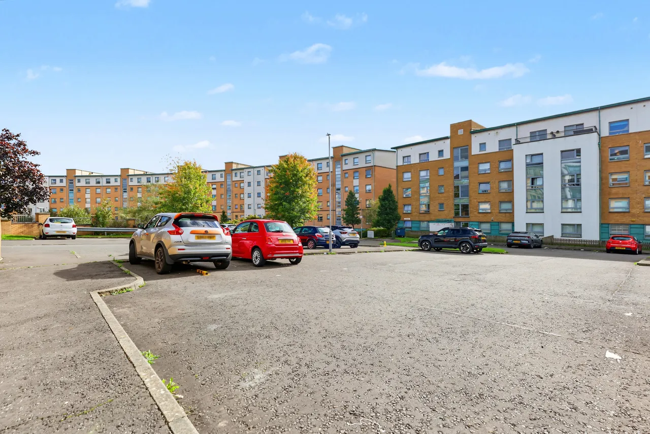 Murano Street, Firhill, G20, photo 32