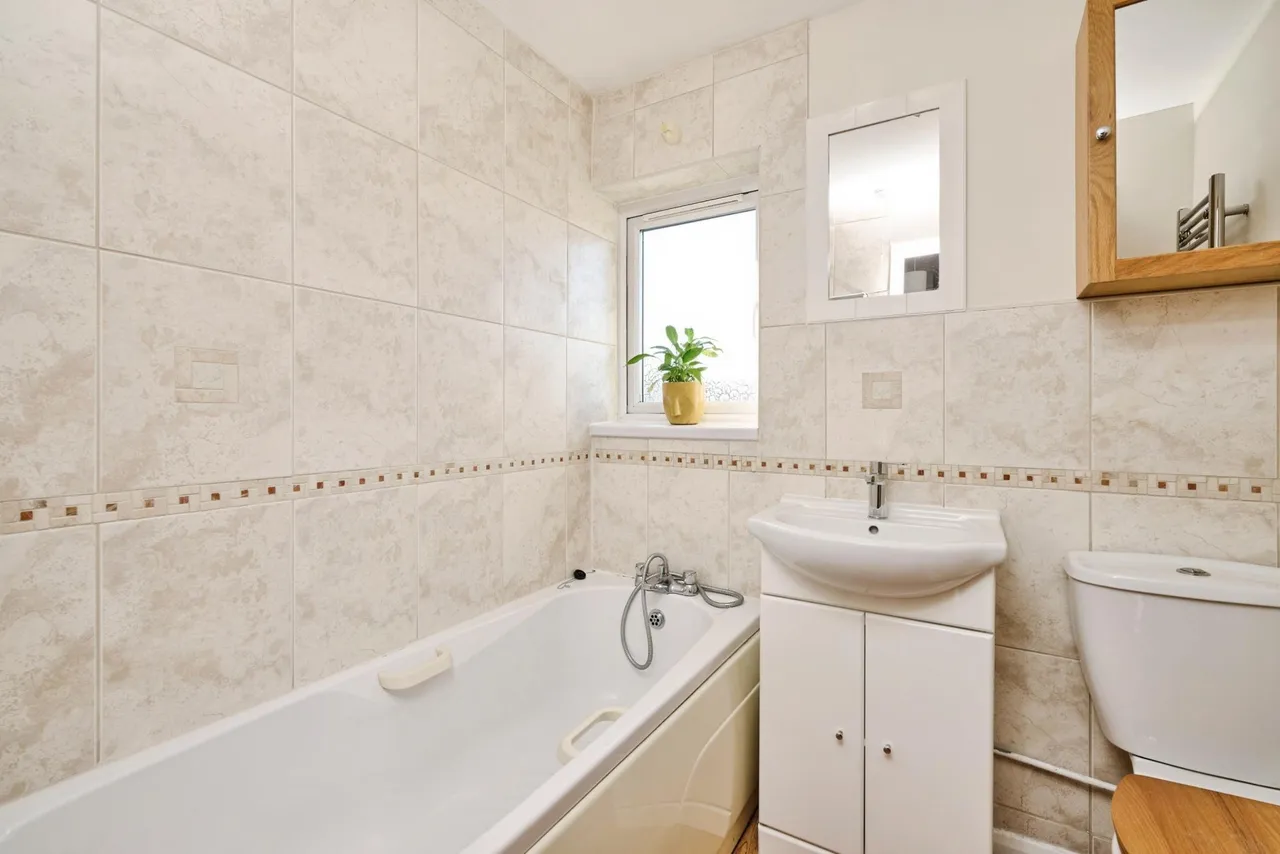 Coles Road, Milton, CB24, photo 16