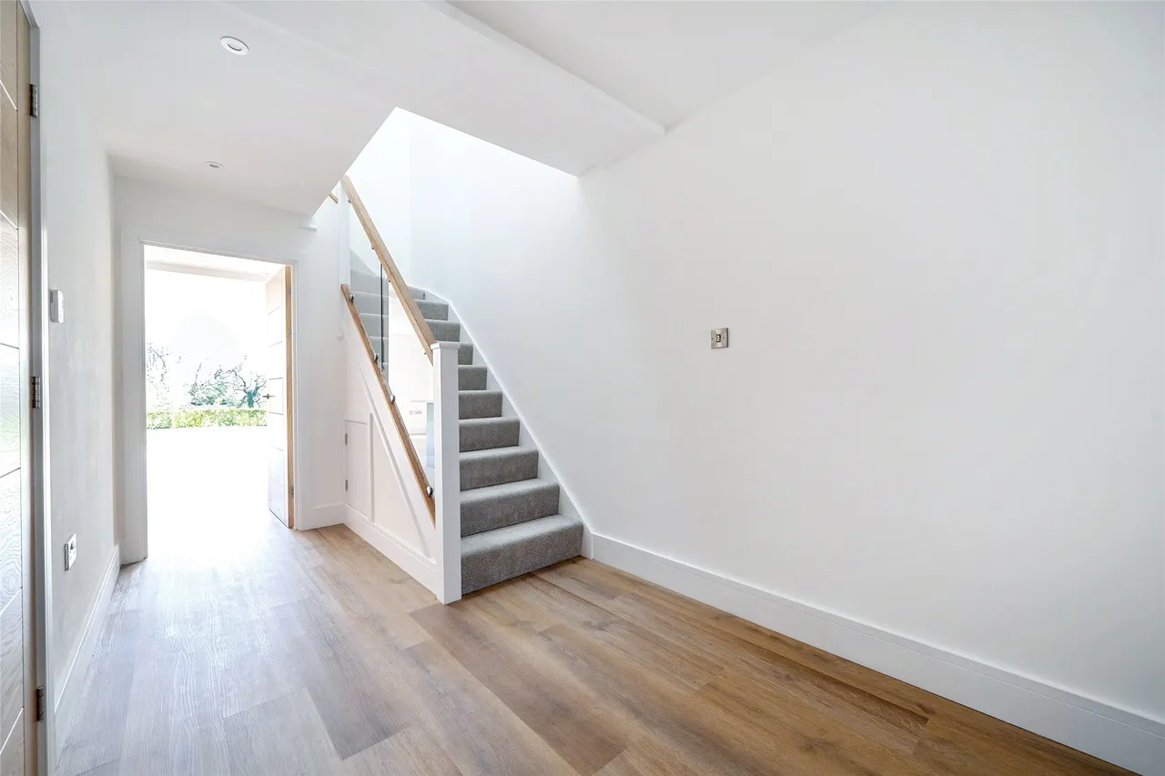 Plot 6, Queens Head Close, Gloucestershire, Aston Cross, GL20 8FJ, photo 7