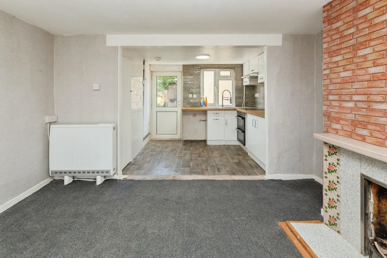 Brook Street, Aylesbury, HP22, photo 11