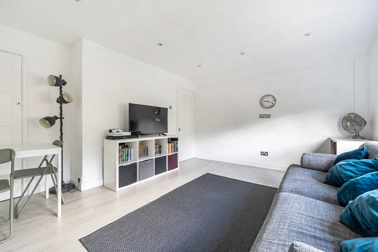 Stevenson Road, Hedgerley, SL2, photo 19