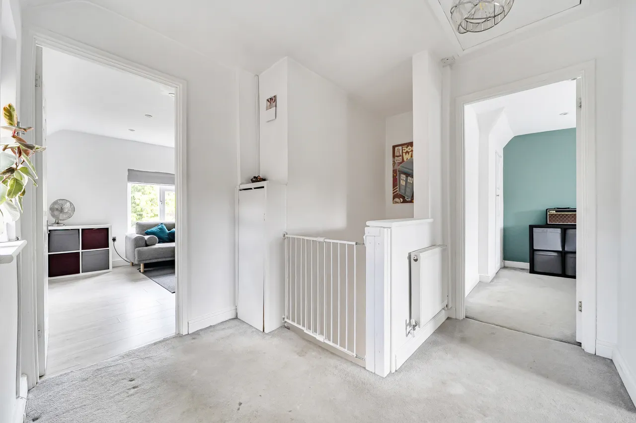 Stevenson Road, Hedgerley, SL2, photo 8